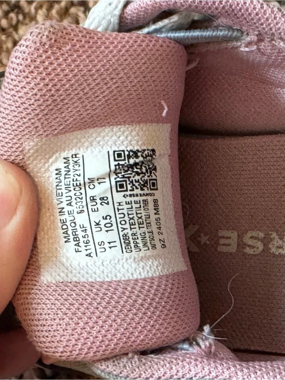 Converse Kids Low-Top Sneakers in Blue and Pink
